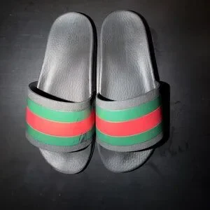 Gucci Gray Slides with Green and Red Stripes Gucci Kids White Green Red Stripe Original Logo Slides Shoes  main image 4